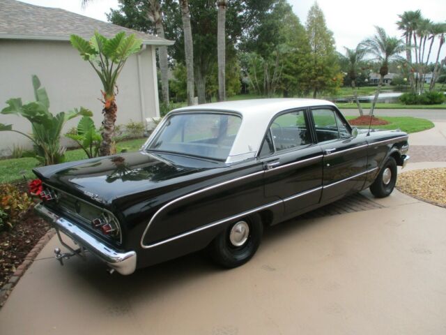 Mercury Comet 1963 image number 2