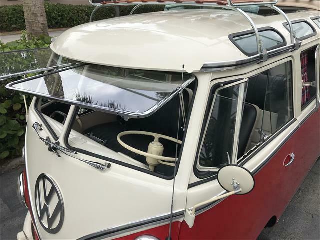 Volkswagen Bus/Vanagon 1974 image number 1