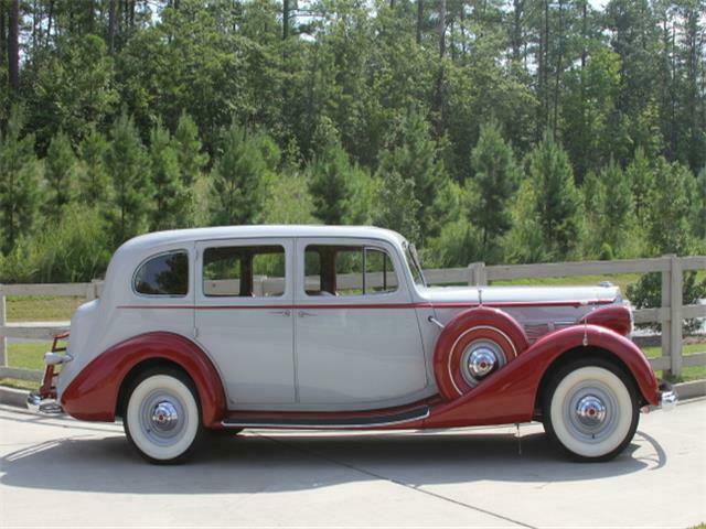 Packard Super Eight 1937 image number 25