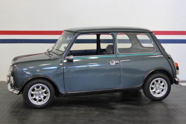 Austin Mini Cooper 1971 image number 27