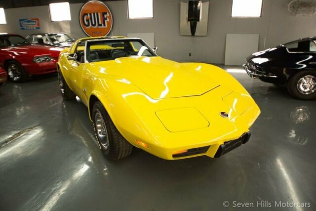 Chevrolet Corvette 1976 image number 4