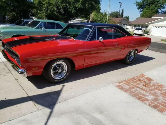 Plymouth Road Runner 1970 image number 1