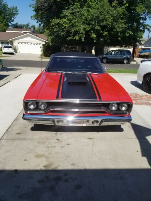 Plymouth Road Runner 1970 image number 14