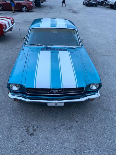 Ford Mustang 1966 image number 0