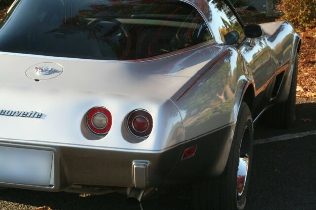 Chevrolet Corvette 1978 image number 21