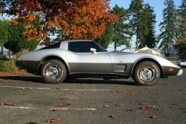 Chevrolet Corvette 1978 image number 22