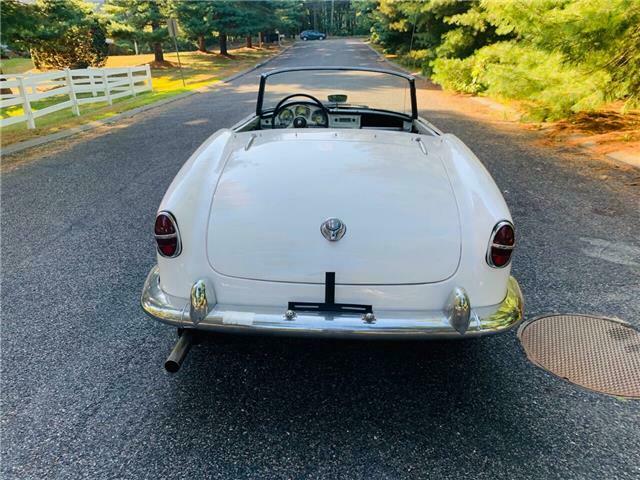 Alfa Romeo Giulietta  Spyder 1958 image number 5