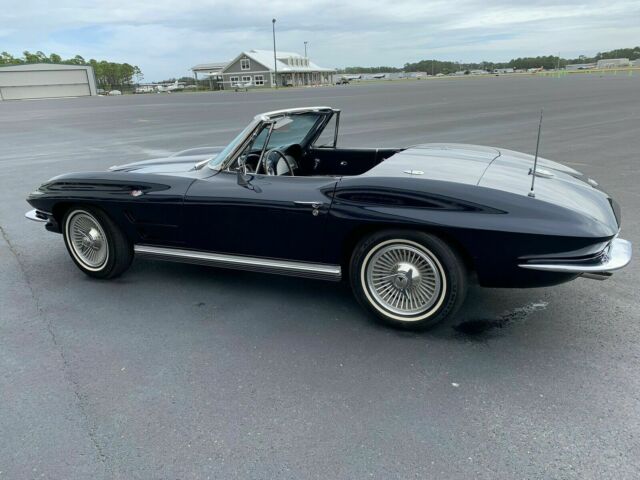 Chevrolet Corvette 1964 image number 0