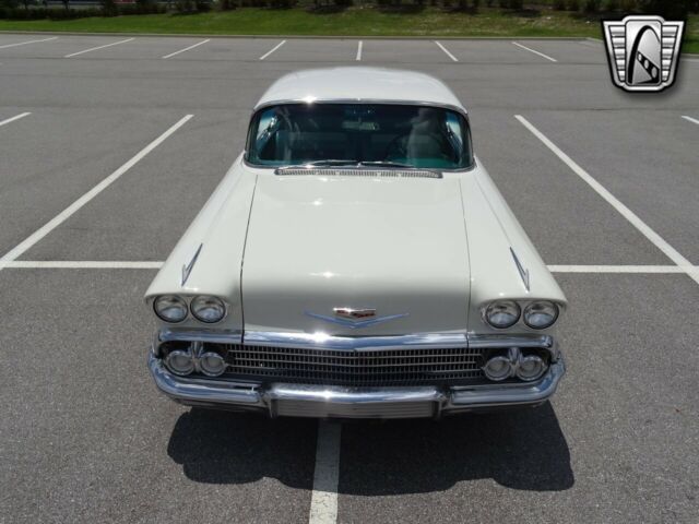 Chevrolet Impala 1958 image number 8