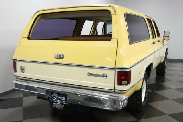 Chevrolet Suburban 1979 image number 12