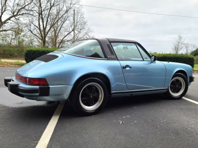 Porsche 911 1979 image number 31