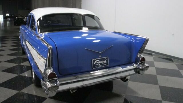 Chevrolet Bel Air/150/210 1957 image number 10