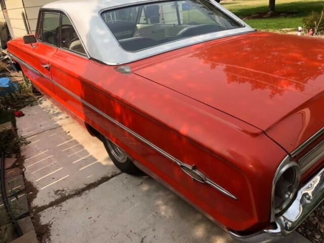 Ford Galaxie 500 XL 1964 image number 1