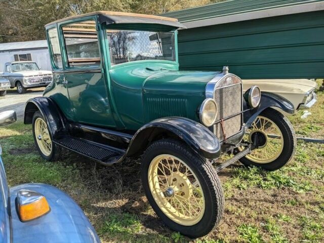 Ford Model T 1927 image number 1