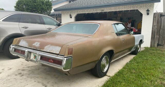 Pontiac Grand Prix 1970 image number 1