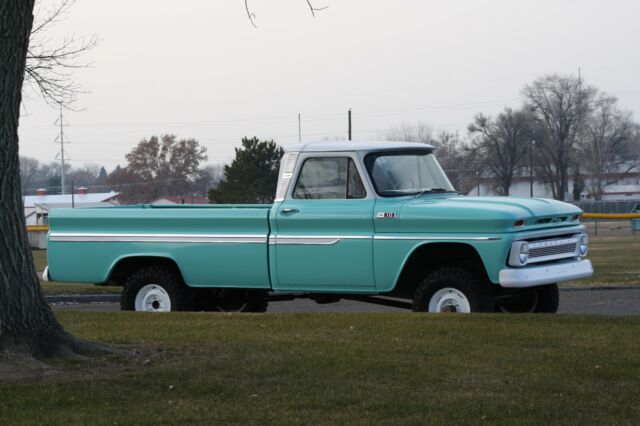 Chevrolet C-10 1965 image number 11