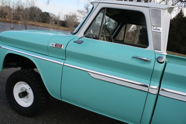 Chevrolet C-10 1965 image number 47