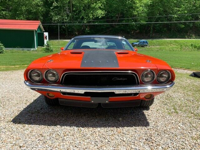 Dodge Challenger 1972 image number 1