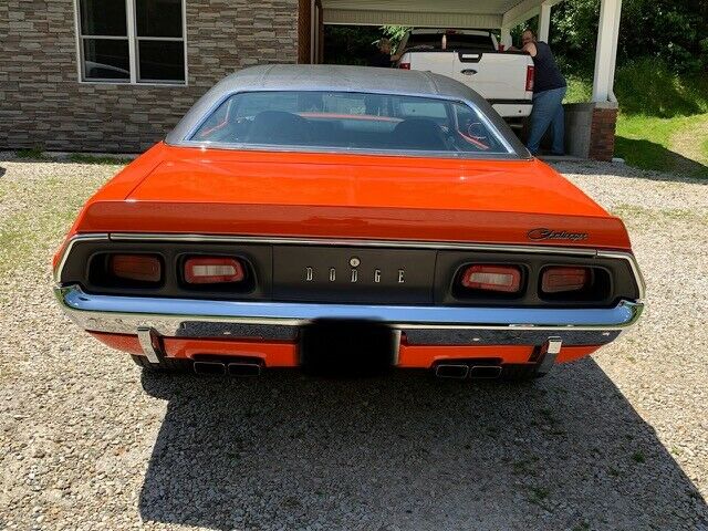 Dodge Challenger 1972 image number 13