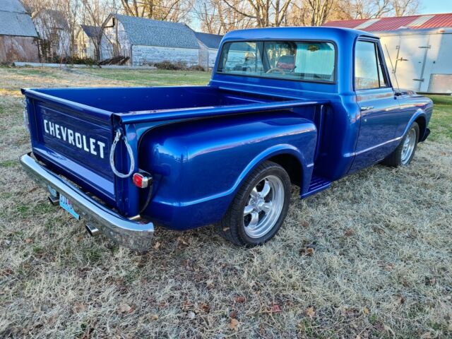 Chevrolet C-10 1968 image number 11