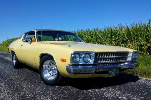 Plymouth Satellite 1973 image number 0