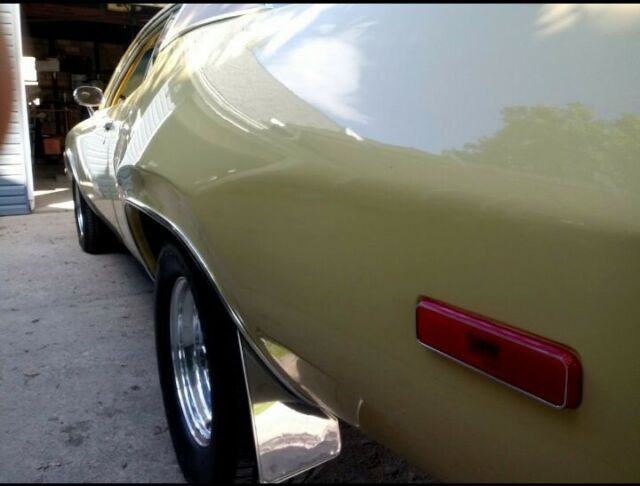 Plymouth Satellite 1973 image number 3