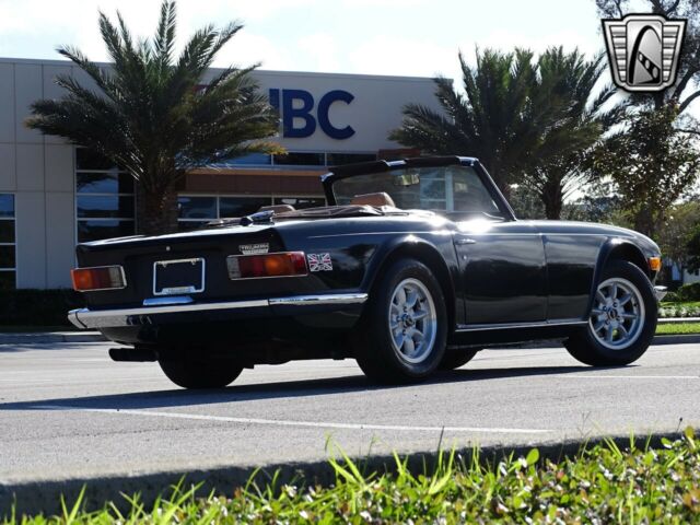 Triumph TR-6 1971 image number 31