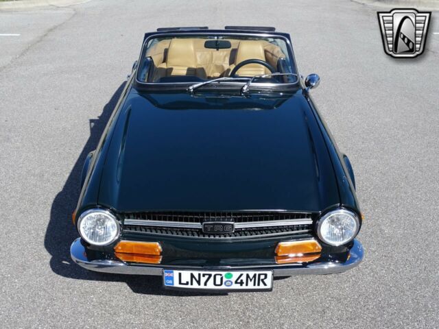 Triumph TR-6 1971 image number 32