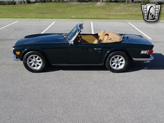 Triumph TR-6 1971 image number 38