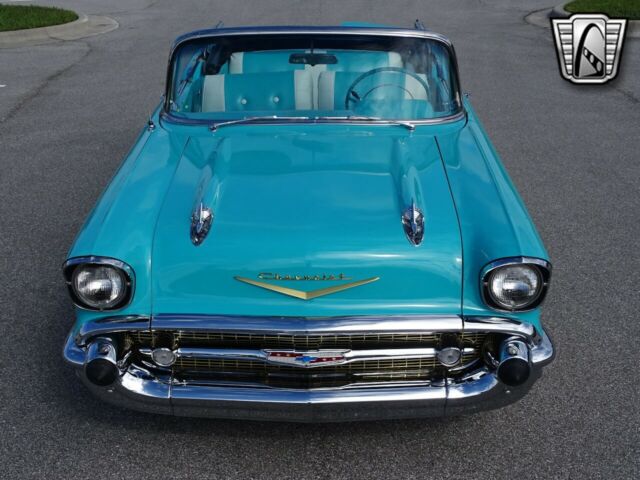 Chevrolet Bel Air/150/210 1957 image number 12