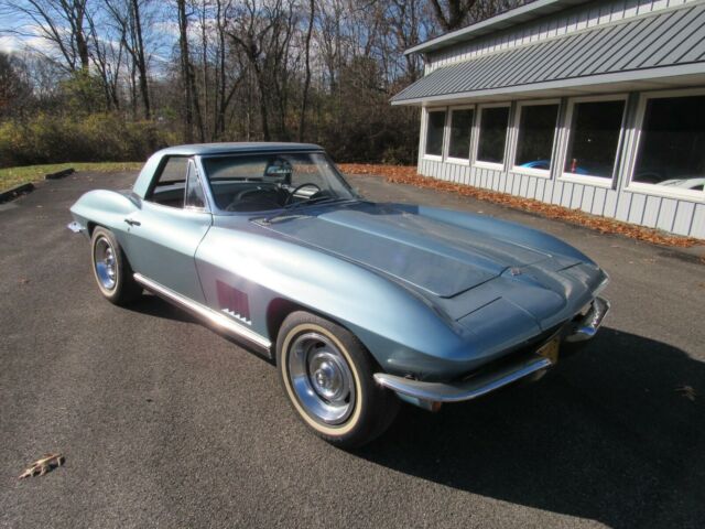 Chevrolet Corvette 1967 image number 0