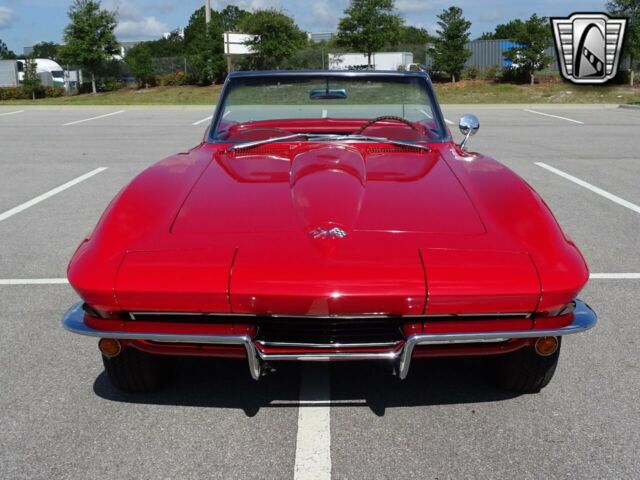 Chevrolet Corvette 1965 image number 15