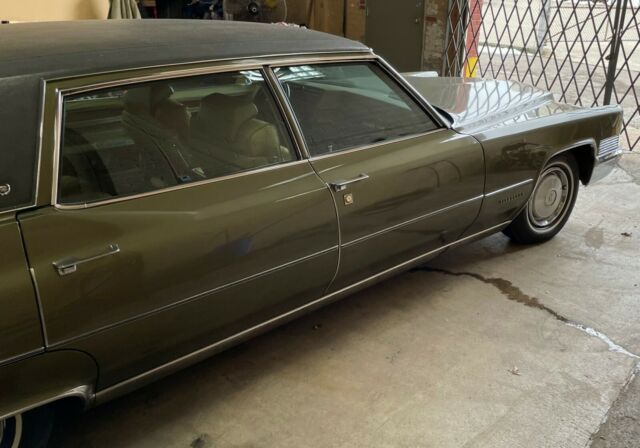 Cadillac Fleetwood 1970 image number 5