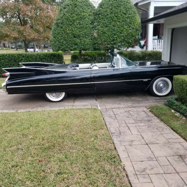 Cadillac DeVille 1959 image number 24