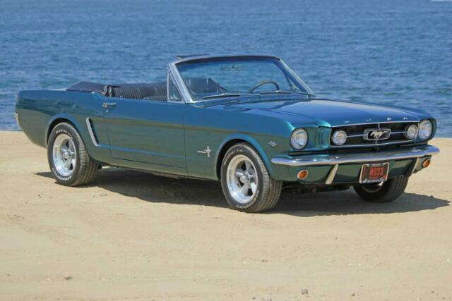 Ford Mustang 1965 image number 22