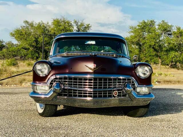 Cadillac Series 62 1955 image number 2