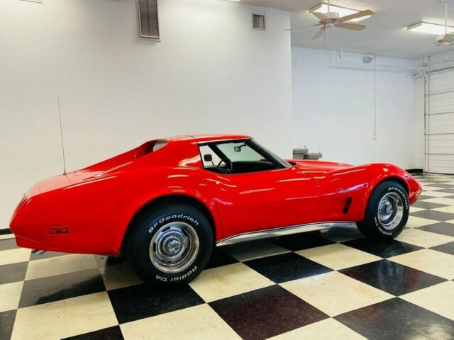 Chevrolet Corvette 1974 image number 2