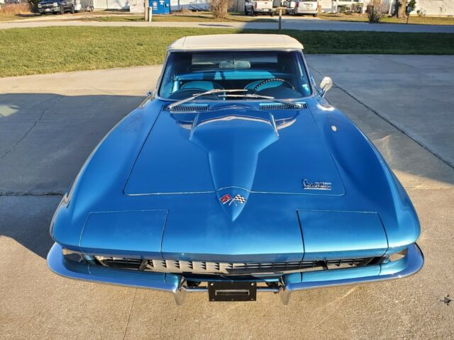 Chevrolet Corvette 1966 image number 27