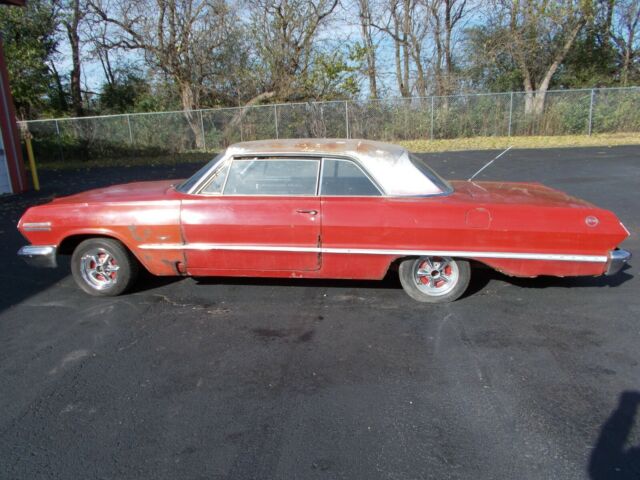 Chevrolet Impala 1963 image number 2