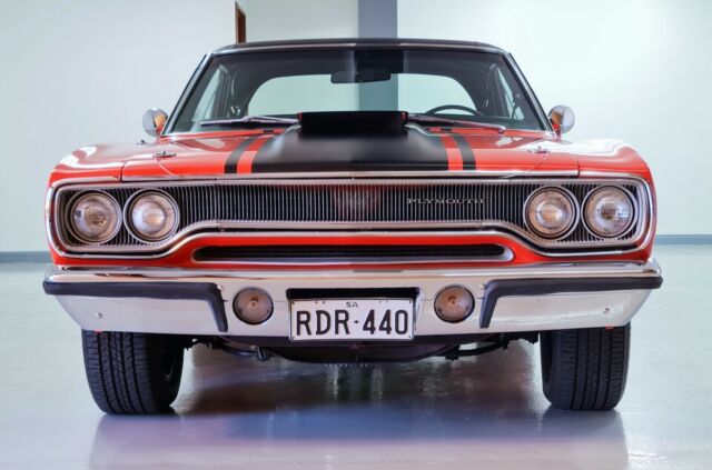 Plymouth Road Runner 1970 image number 1