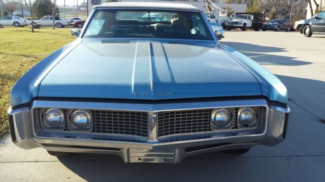 Buick Electra 1969 image number 0