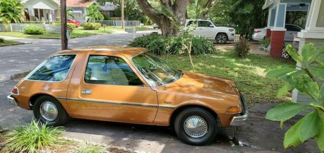 AMC Pacer 1976 image number 0