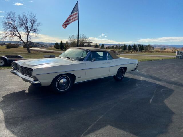 Ford Galaxie 1968 image number 14