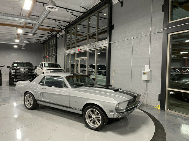 Ford Mustang 1967 image number 17