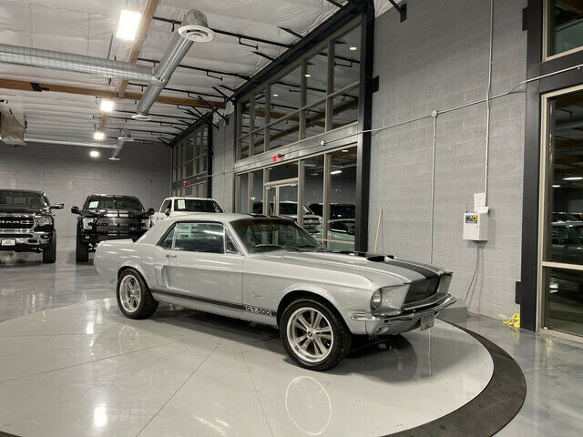 Ford Mustang 1967 image number 21