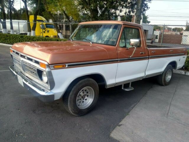 Ford F-100 1974 image number 0