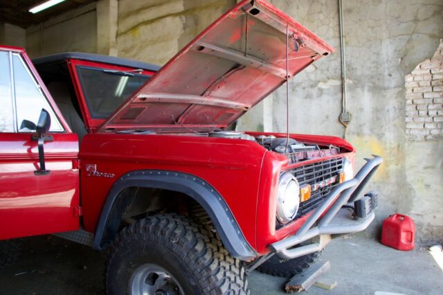 Ford Bronco 1972 image number 14