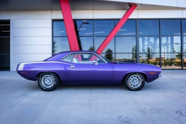 Plymouth Barracuda 1970 image number 14