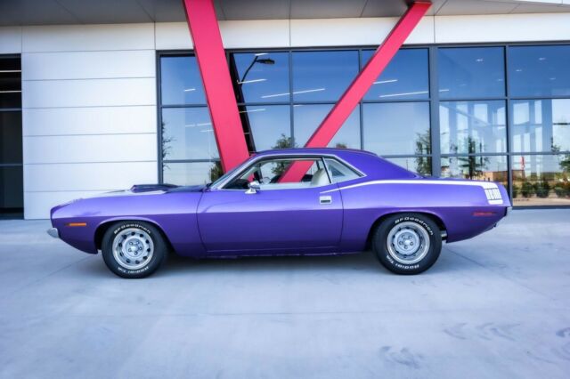 Plymouth Barracuda 1970 image number 2