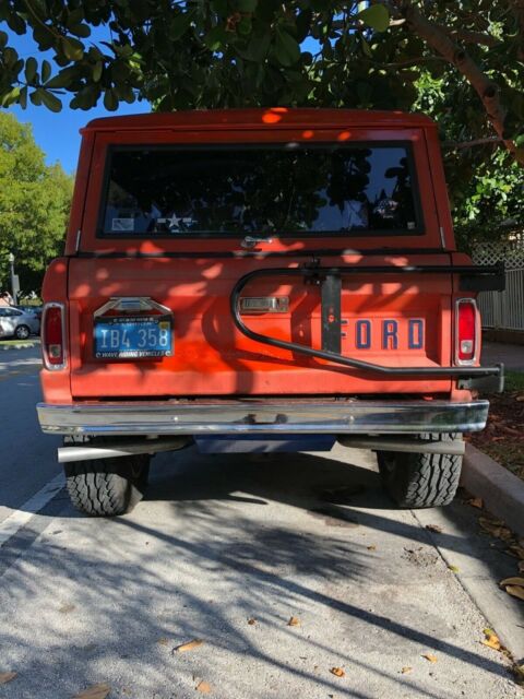 Ford Bronco 1977 image number 1